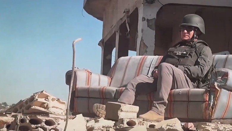 Israeli TV presenter blows up building in Lebanon during broadcast