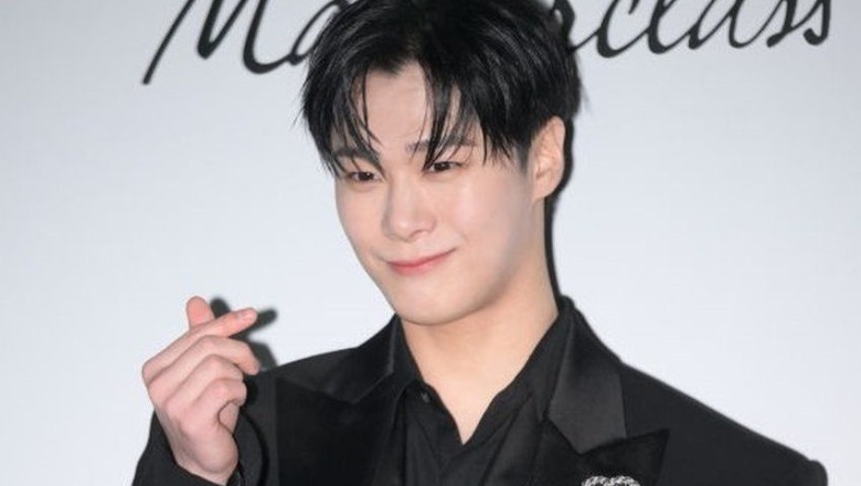 K-pop star Moonbin dies at the age of 25