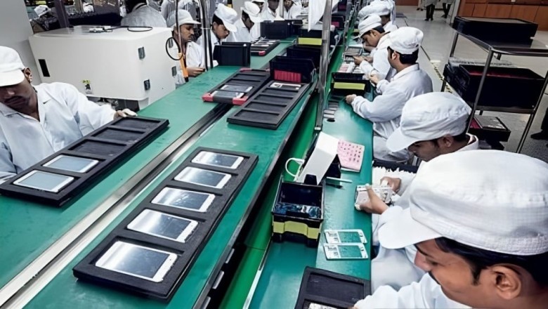 Pakistan assembled over 15mln cellphones in 2023