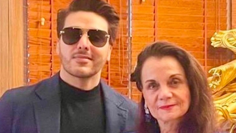 Veteran Indian actor Mumtaz’s love for Pakistani dramas brings her to Karachi