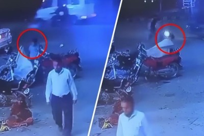 WATCH: Trash picker boy steals wallet in Karachi