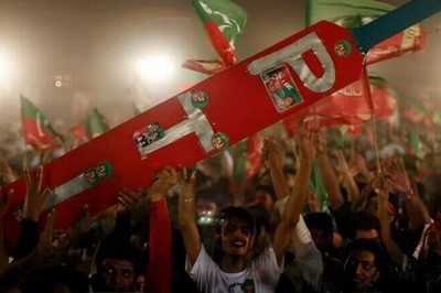 Elections 2024: ECP strips PTI of its 'bat' symbol