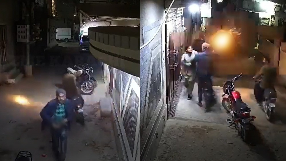 Citizen robbed at doorstep in Karachi