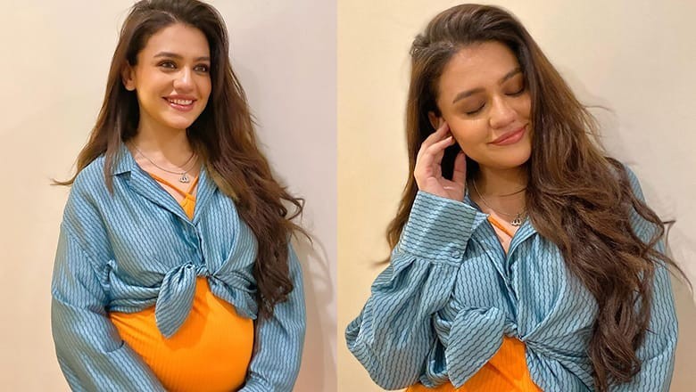 Zara Noor Abbas flaunts her baby bump in latest pictures