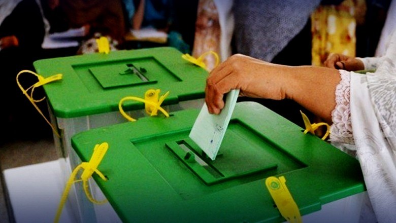 Pakistan becomes the world's fifth-largest democracy