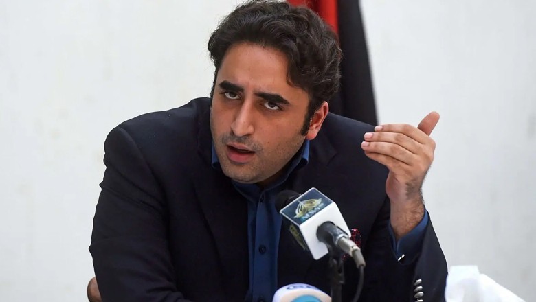 Bilawal Bhutto blasts journalist over allegations of 'political dealings with establishment'