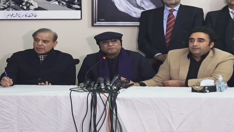 Despite forging alliance, PPP decides not to become part of Shehbaz's cabinet