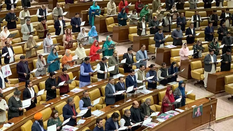 PTI-backed members-elect in Sindh take oath