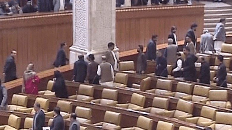 SIC MPAs stage walkout from Punjab Assembly amid CM election