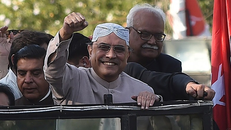 Asif Zardari expected to become President today with votes of over 400 lawmakers