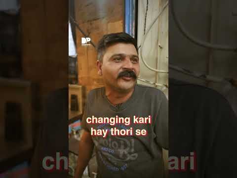 Abdul Ghaffar ka burger-style Bun Kabab