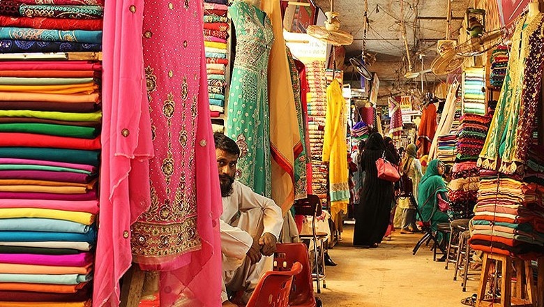 Eidul Fitr shopping sees sharp drop of 70% this year