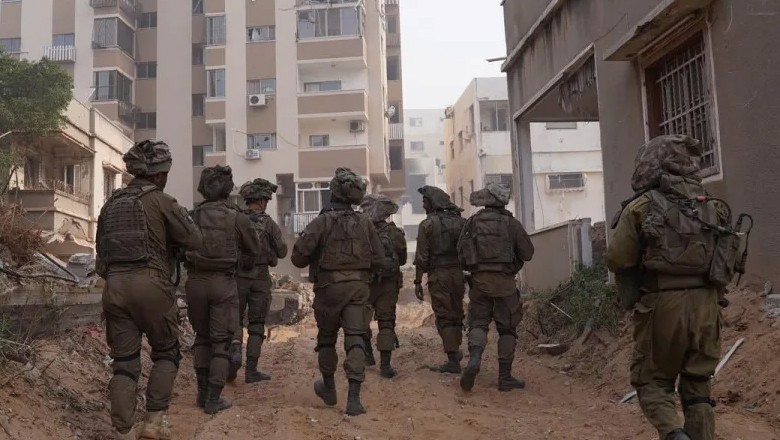 Israeli army kills its own soldiers amidst crossfire in Gaza