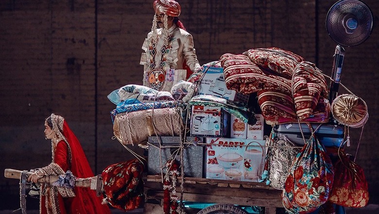 Over 10 million Pakistani girls are 'unmarried' due to dowry: report