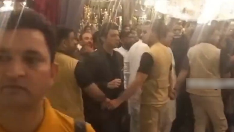 Faisal Vawda reportedly stopped from meeting President Zardari in a ceremony