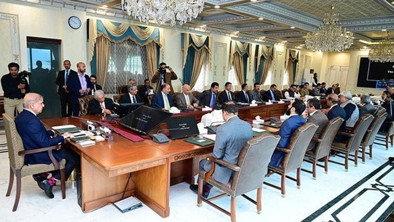Federal cabinet gives go-ahead to operation Azm-e-Istehkam