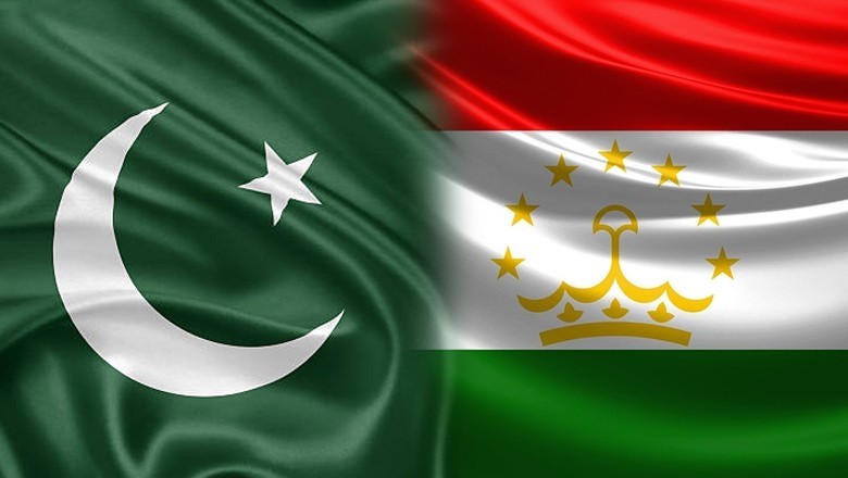 Pakistan, Tajikistan agree to visa-free travel for nationals