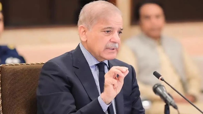 Govt mulls providing tax relief to salaried class