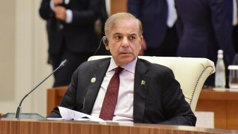 14pc Pakistanis unaware of prime minister's name, Gallup survey reveals