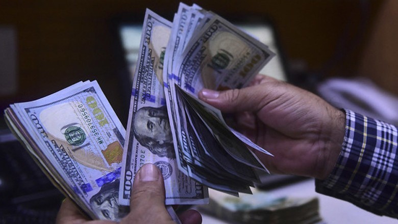 Pakistan secures one-year loan rollover commitments