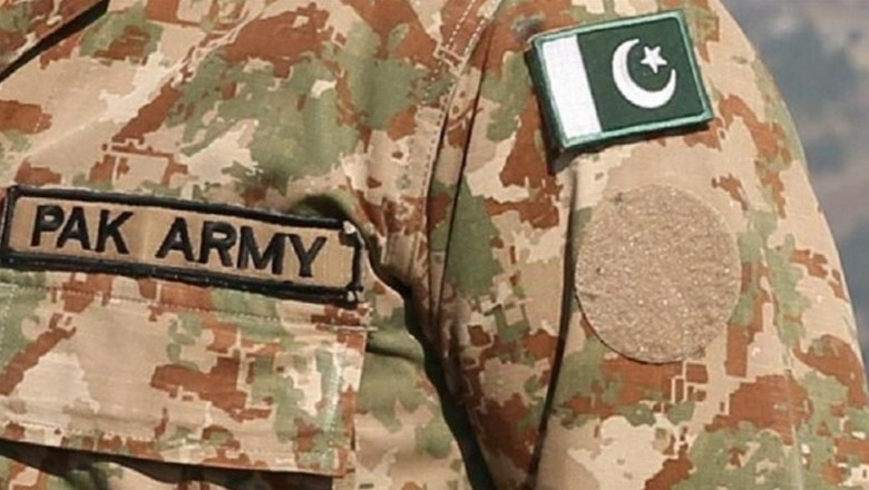 Senior army officer, two brothers abducted by armed men from mosque in Pakistan