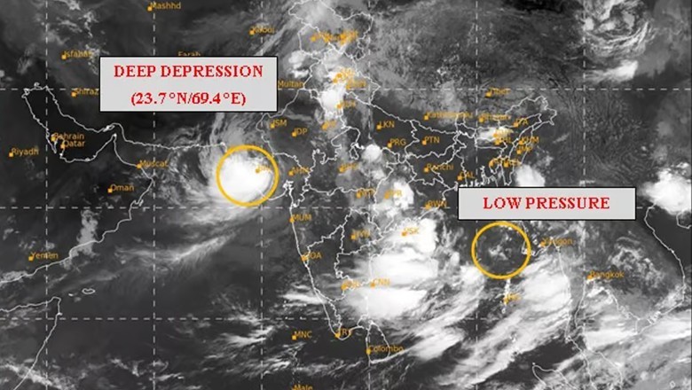 ASNA cyclone lies 120km away from south of Karachi, says PMD