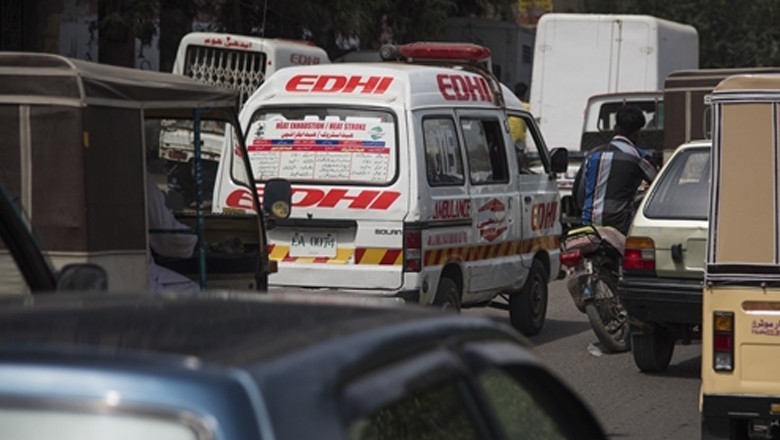 Two pregnant women die after ambulance gets stuck on muddy road in Thatta