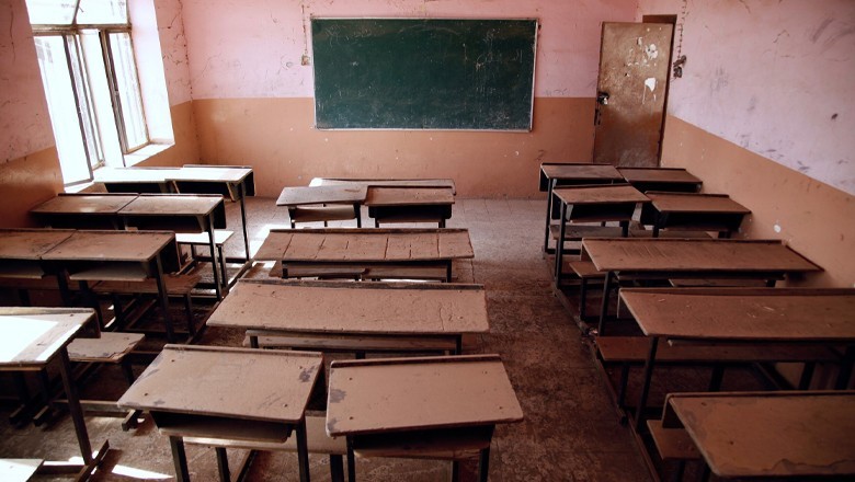 542 more schools closed in Balochistan