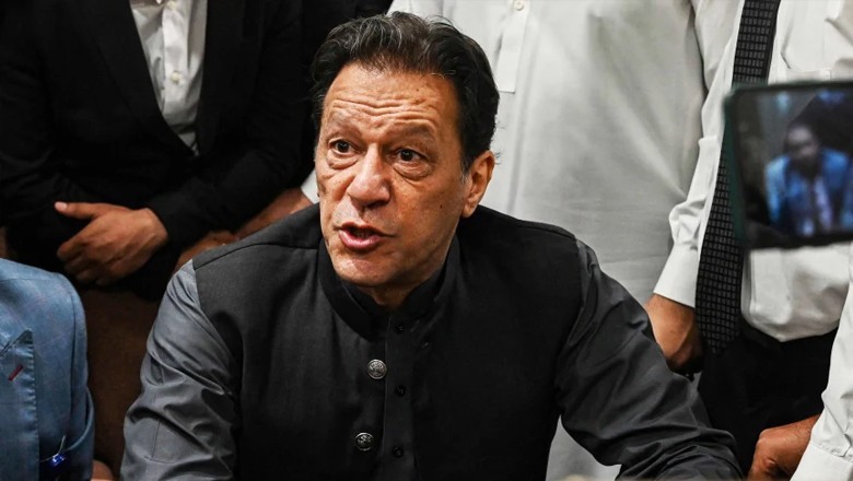 Imran calls PTI leaders “cowards” for apologising over Gandapur’s anti-establishment remarks