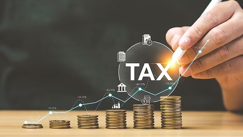 Pakistan's top wealthiest avoid paying taxes: FBR Chairman