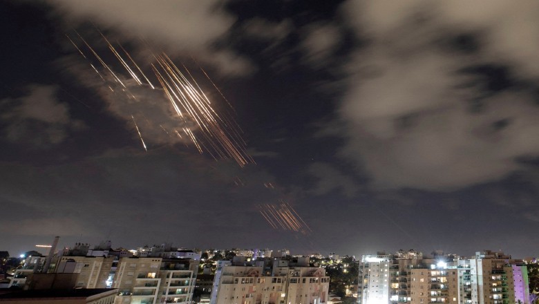 Iran informs regional countries of upcoming “powerful” attack on Israel: report