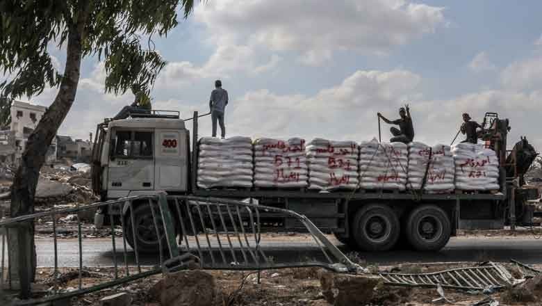 “Worst tragedy:” armed gangs loot over 100 aid trucks in Gaza: UNRWA
