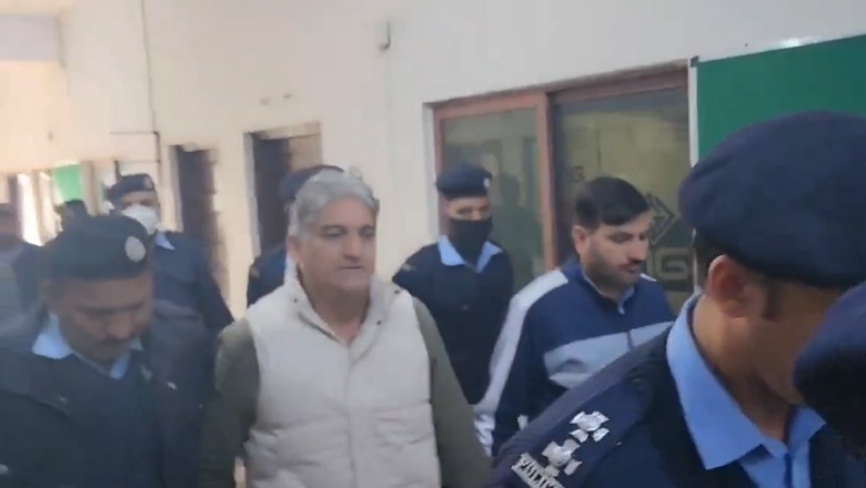 “I am not afraid,” says  journalist Matiullah Jan after arrest
