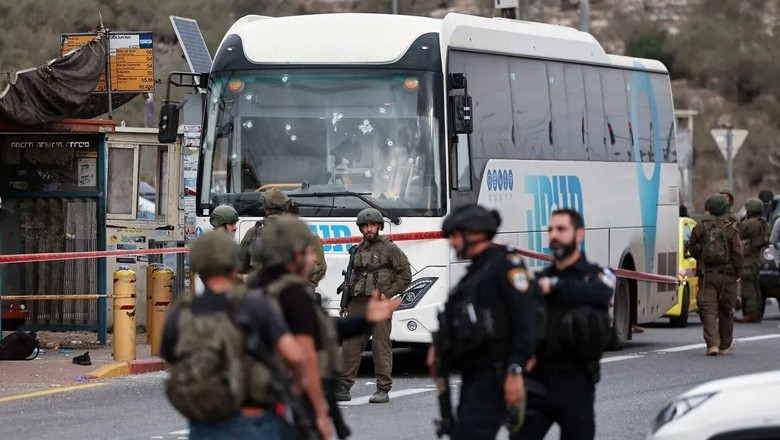 Eight Israelis injured in bus shooting in Occupied West Bank