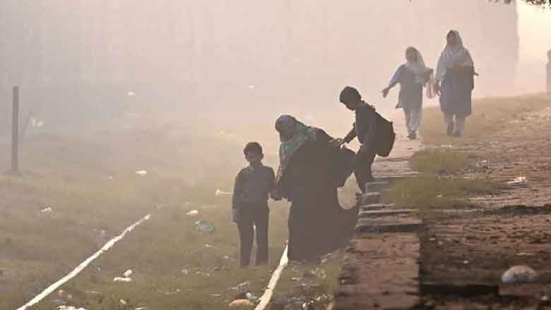 Lahore tops AQI list of most polluted cities, Karachi ranks third