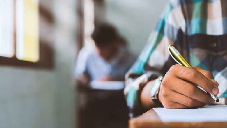 Sindh govt announces board exam dates, syllabus cut by 25%