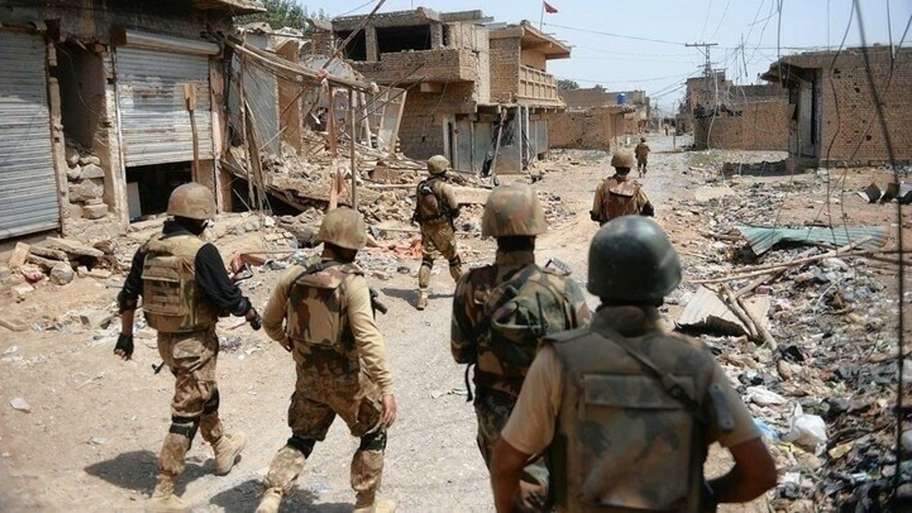 Soldier martyred, 15 terrorists killed in Balochistan's Zhob IBO: ISPR