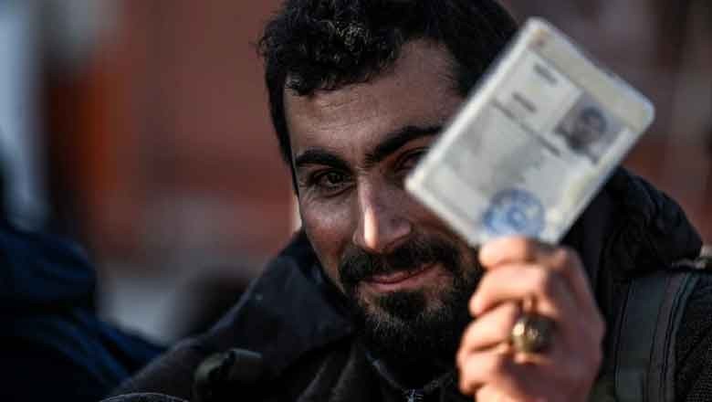 Turkish mayors offer Syrian refugees one-way tickets to return home