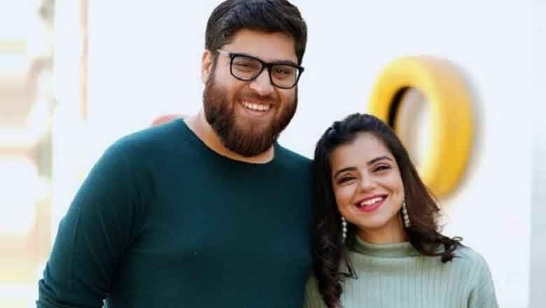 Srha Asghar announces second pregnancy with adorable maternity shoot