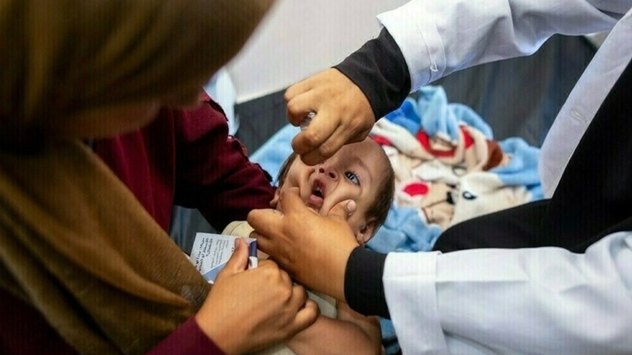 Women boycott anti-polio drive in protest against gas shortage in KP