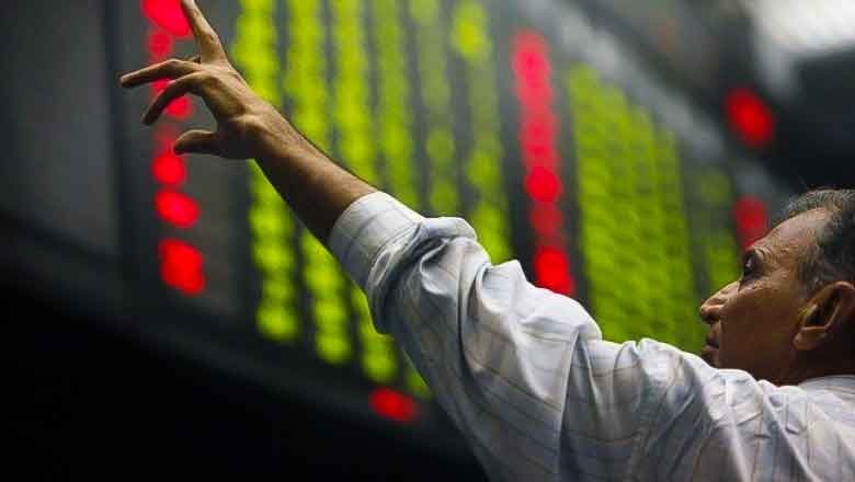 KSE-100 plummets by 1200 points as bear begins to rule in intraday trade