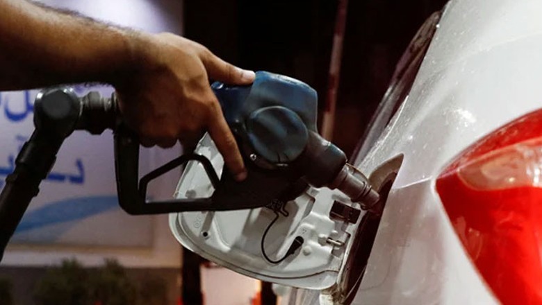 Pakistan welcomes New Year 2025 with increase in fuel prices