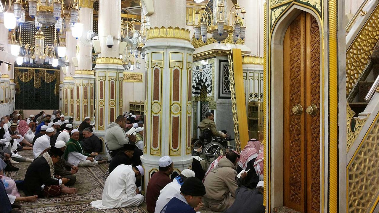 Saudi Arabia changes prayers rule in Riyaz ul Jannah