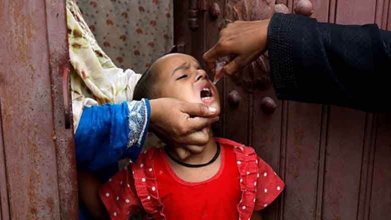 Pakistan reports more polio cases than Afghanistan