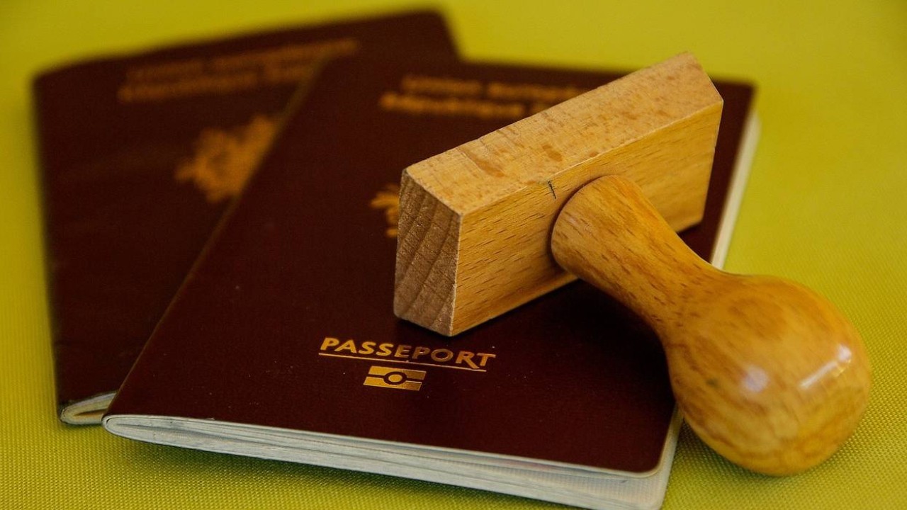 World's most powerful passports of 2025: Pakistan's ranking unveiled