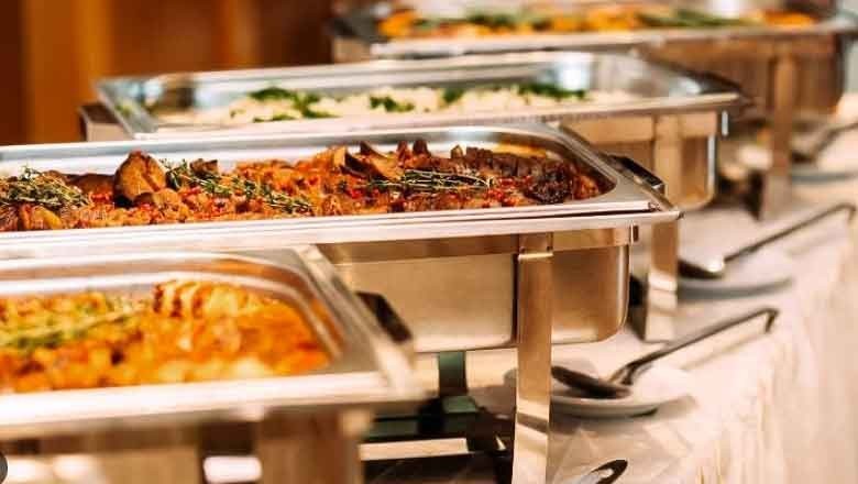 Over 200 wedding guests hospitalised after food poisoning in Lahore