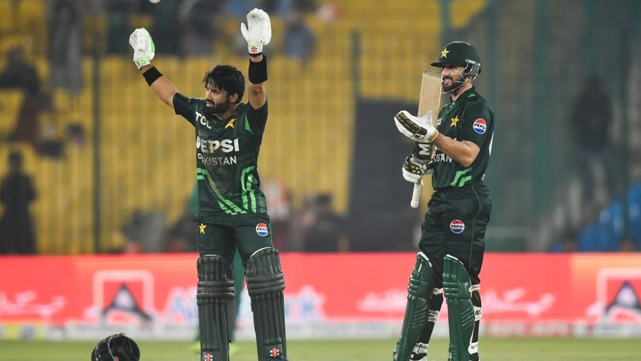 Rizwan, Salman centuries power Pakistan into tri-series final