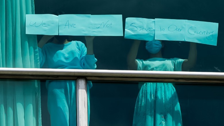 "Help us:" 300 migrants including Pakistanis deported by US held in Panama hotel