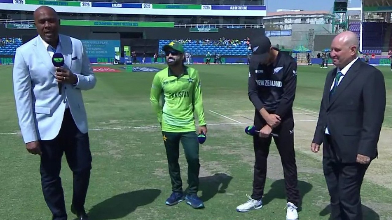 Pak vs NZ: Green shirts win toss, opt to bowl first in Champions Trophy opener