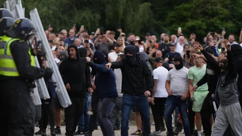 UK records highest-ever anti-Muslim hate incidents: report